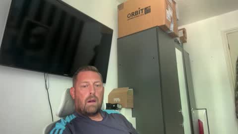 Junky online show from May 29, 2:38 pm