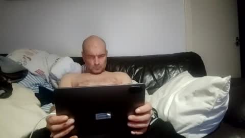 Yuri online show from November 27, 4:05 am