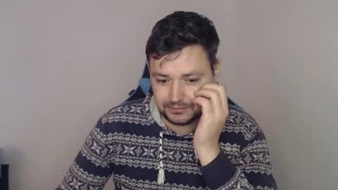 Alex online show from February 10, 11:15 am