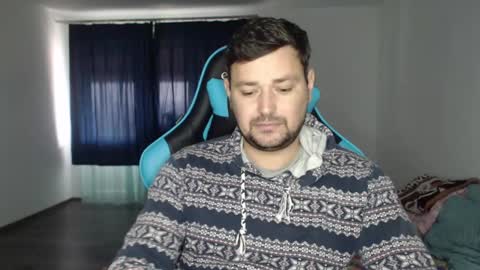 Alex online show from December 10, 11:22 am