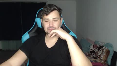 Alex online show from December 4, 9:35 pm