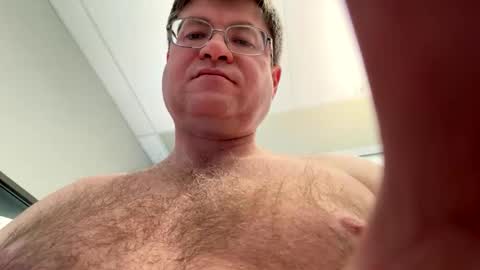 justfunguy221287 online show from March 18, 8:56 pm