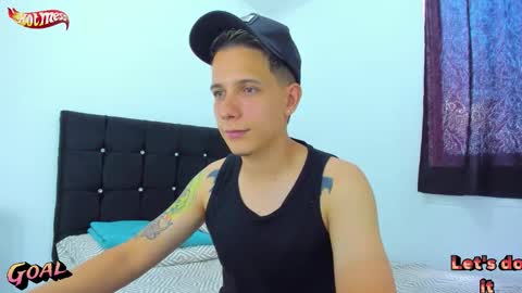 justin_biker online show from March 10, 2:45 pm