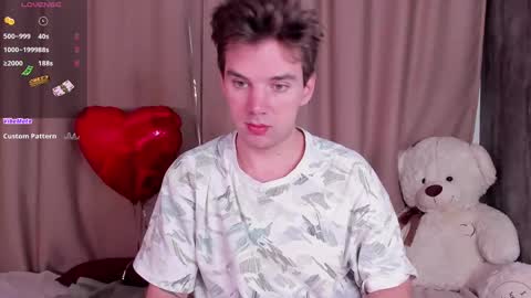 Arthur online show from March 3, 3:50 am