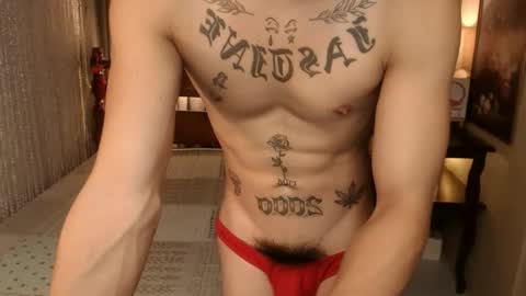 justine_hunk online show from October 13, 6:08 am