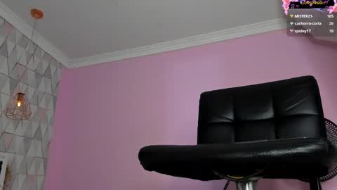 Justine online show from April 26, 7:39 am