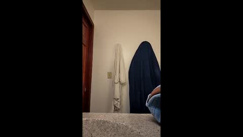 justmeohio online show from April 9, 11:27 am