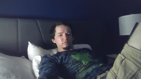 Snapshot of justphoenixxx chatting on October 13, 2:17 am justphoenixxx online show from October 13, 2:17 am