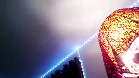 justsetfree online show from November 10, 7:02 am