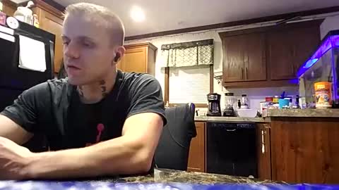 justus0624 online show from October 3, 2:05 am