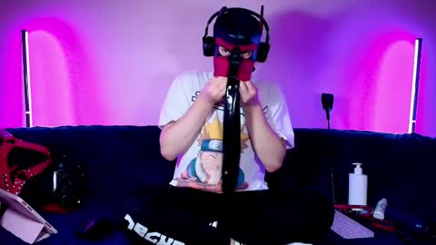 Alex online show from March 17, 5:04 pm