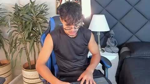 kai_storn online show from April 18, 11:22 am