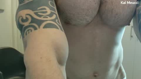 Snapshot of kairos_xx chatting on February 10, 11:13 pm Kairos Meucci online show from February 10, 11:13 pm