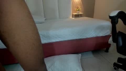 kaisonrouse online show from March 4, 8:05 pm