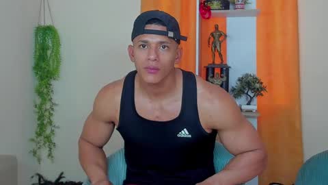 Snapshot of kale_tomson chatting on January 7, 7:28 pm kale thomson online show from January 7, 7:28 pm