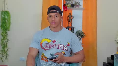 Snapshot of kale_tomson chatting on January 30, 7:15 pm kale thomson online show from January 30, 7:15 pm