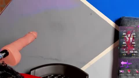 Daniel  online show from November 22, 4:17 pm