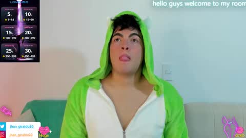 camilo  independent model online show from January 7, 12:04 am