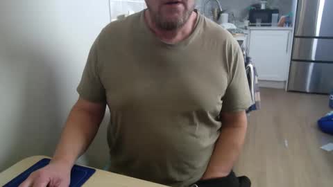 Cam with Me Vixens DM me online show from March 1, 9:36 pm