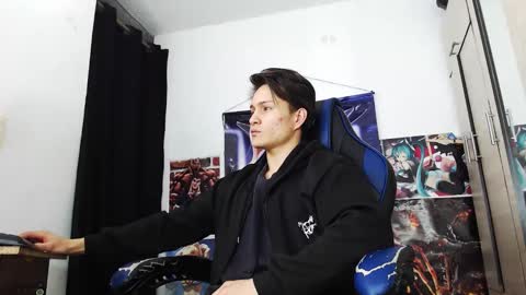 andres online show from November 27, 1:15 pm