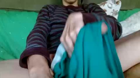 Snapshot of kaonashi69 chatting on October 12, 6:46 pm kaonashi69 online show from October 12, 6:46 pm