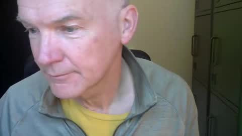 Robbie online show from March 8, 6:19 am