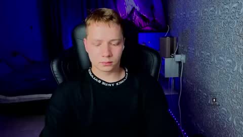 karl night online show from June 4, 7:42 pm