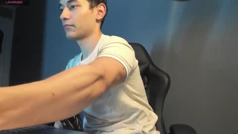 Kayn online show from February 1, 12:20 am