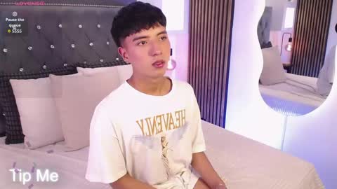 nico online show from April 18, 1:45 pm