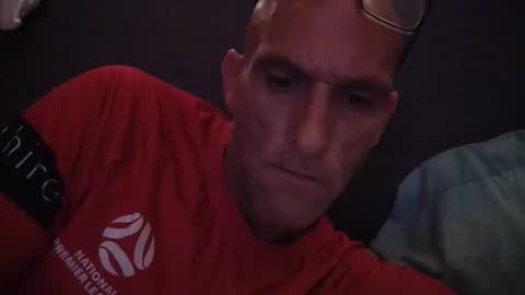 keensas online show from February 3, 9:42 pm