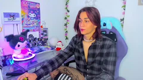 Keita moon online show from January 3, 8:43 pm