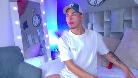   online show from March 5, 2:36 am