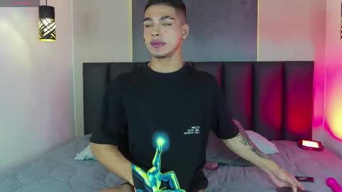   online show from February 28, 2:42 am