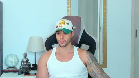 ken_mailik online show from June 7, 1:34 am