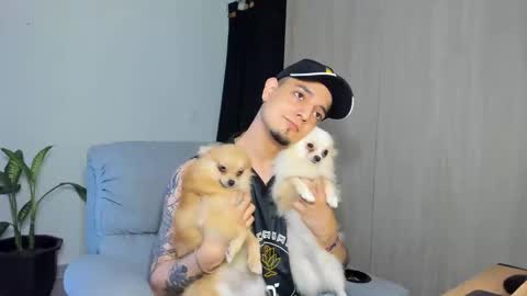 kendel_dimitri online show from March 7, 4:23 am