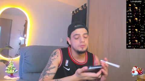 kendel_dimitri online show from December 3, 6:35 am