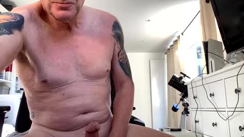 Snapshot of kennykenny62 chatting on September 22, 8:25 am kennykenny62 online show from September 22, 8:25 am