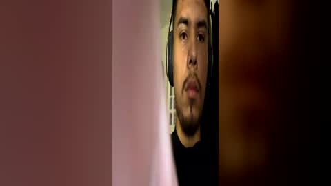 kevinderon1 online show from June 27, 12:02 am