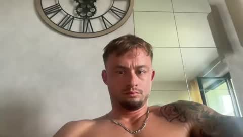 Kevinhungxl online show from June 29, 3:56 pm