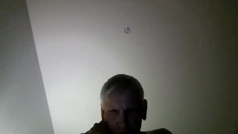 kevinj6969 online show from May 9, 7:20 am