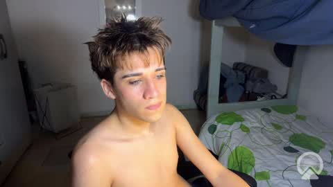 kevonly online show from April 3, 12:24 pm