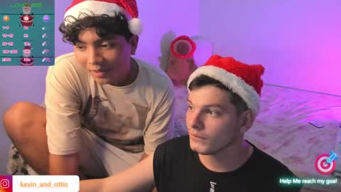 kevin and ottis online show from December 24, 9:22 pm