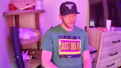 KevKev online show from April 13, 11:22 am