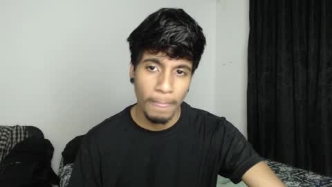 khevinlopezonig online show from November 11, 10:42 am