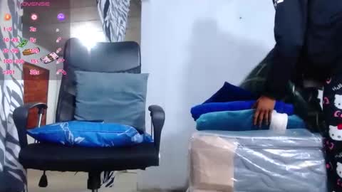 Kilian xxx online show from February 27, 9:21 am