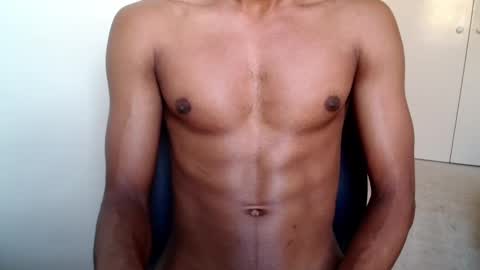 Snapshot of kinda_horny_right_now chatting on March 9, 3:23 am Isaac online show from March 9, 3:23 am