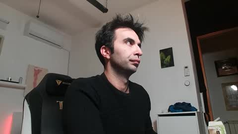 king7045 online show from December 23, 8:00 am