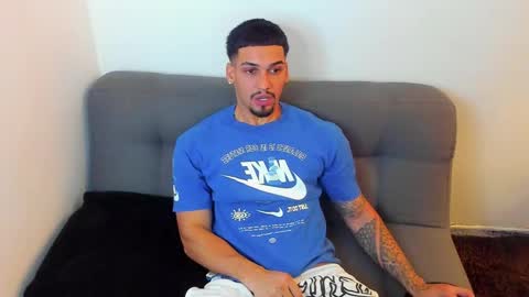 king_of_kings__ online show from September 29, 11:22 pm