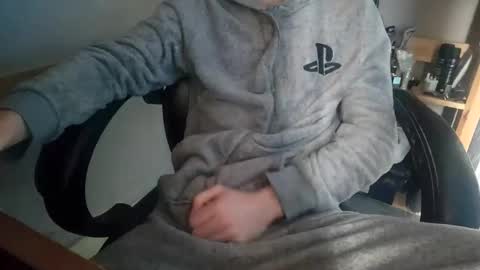 kingcharlez_04 online show from October 26, 12:29 pm