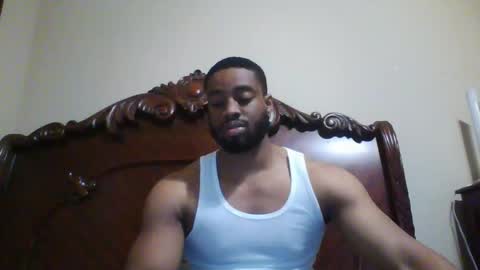 Snapshot of kingdreck28 chatting on February 17, 2:42 am kingdreck28 online show from February 17, 2:42 am